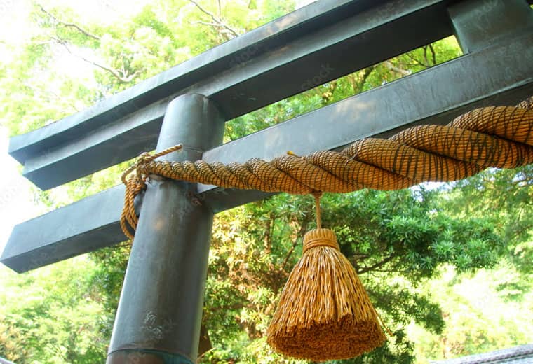 歴史ある神社熊野神社で参拝