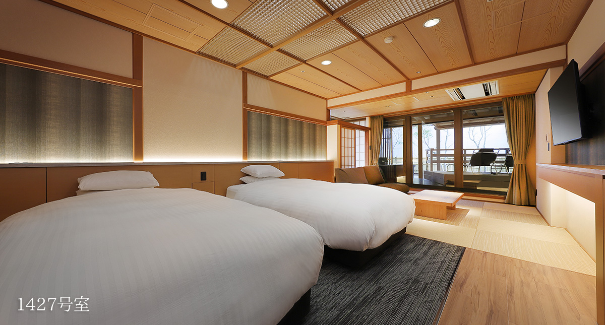 和室8畳+ツインベッド+源泉かけ流し陶器の露天風呂