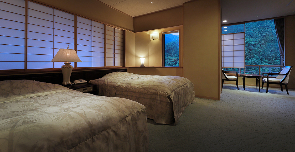 源泉かけ流し露天風呂付ロイヤルスイート